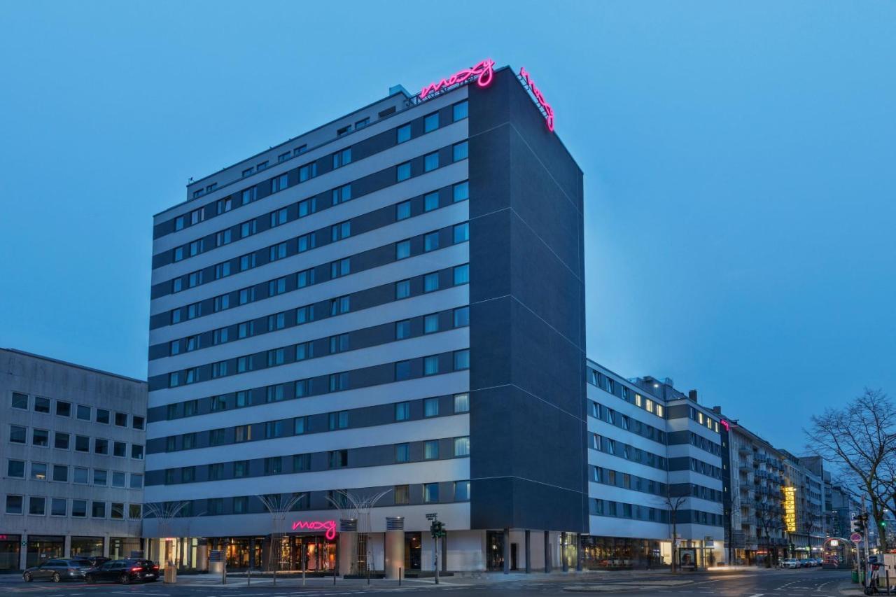 Moxy Duesseldorf City ภายนอก รูปภาพ