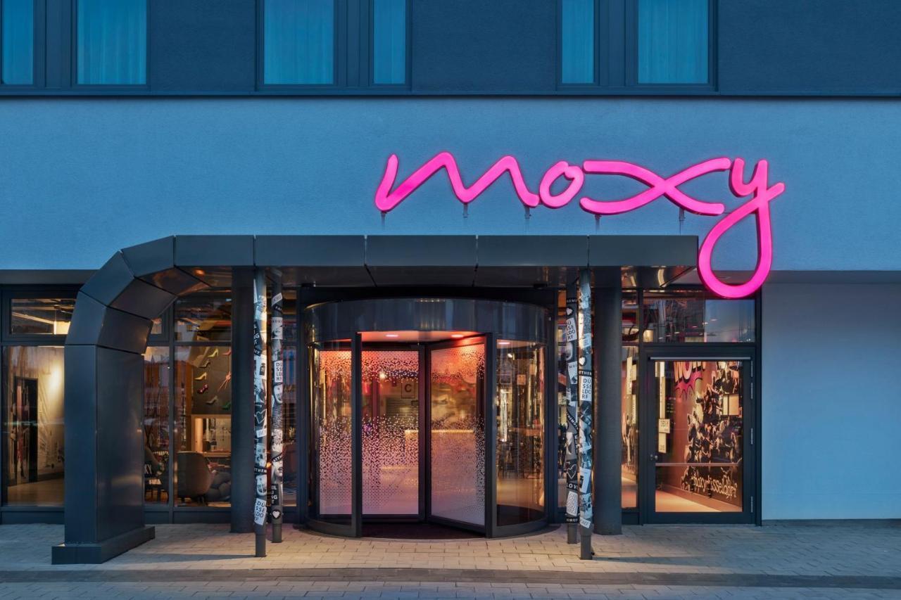 Moxy Duesseldorf City ภายนอก รูปภาพ